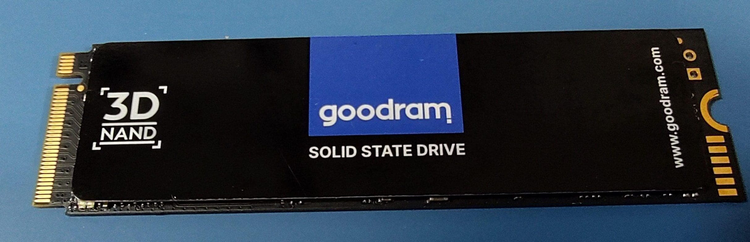 goodram-px500-ssd-nvme-na-stole-serwis-otako-scaled-e1702594171825.jpg